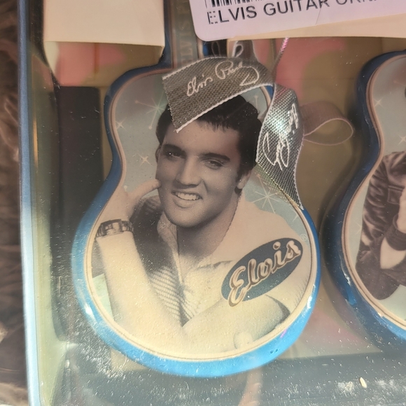 Elvis Presley Vintage Guitar Ornaments Set! - Picture 4 of 5